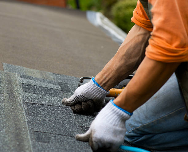 Best Emergency Roof Repair  in Garnett, KS